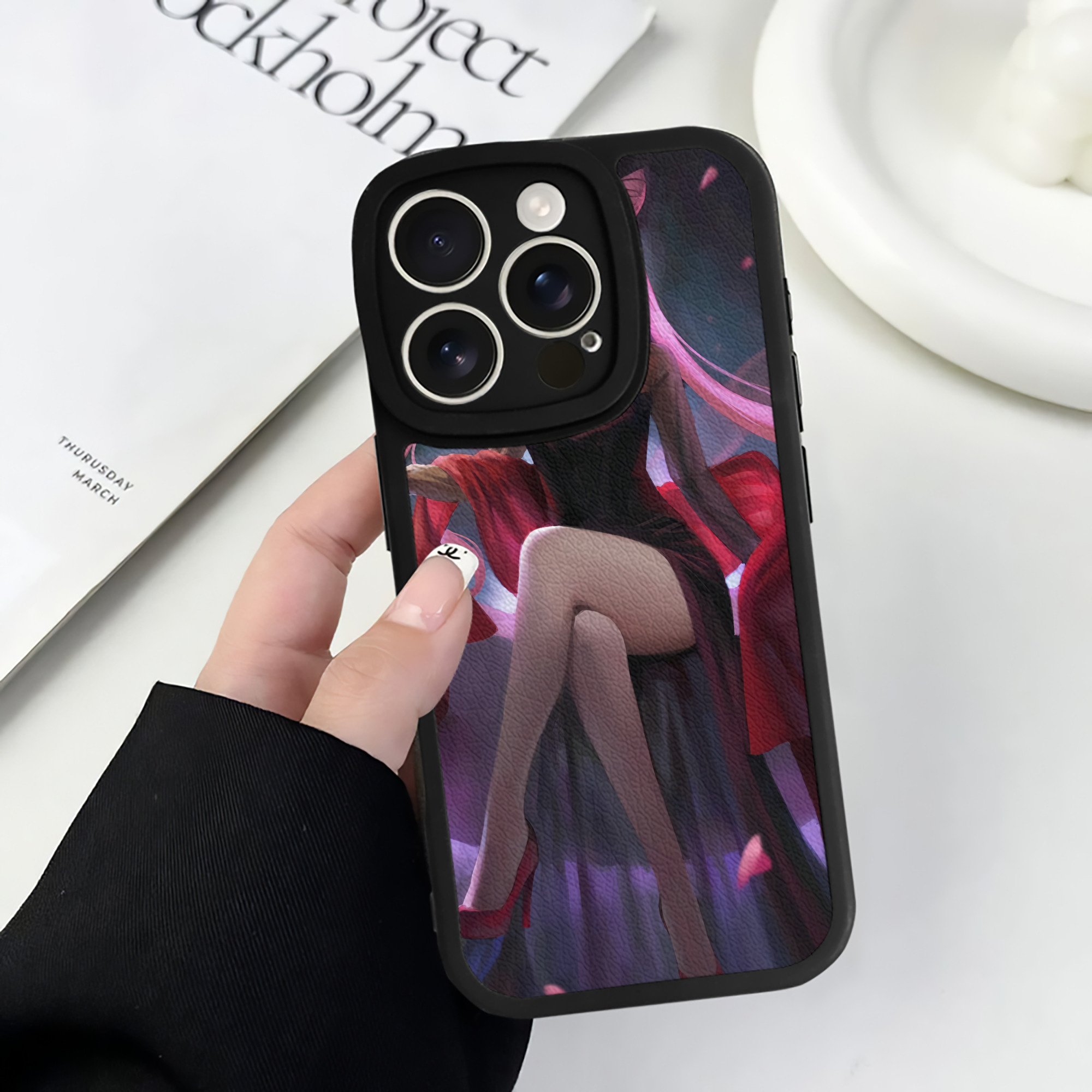 （画像用） 美少女戦士セーラームーン Sailor Moon 【iPhone 16シリーズ対応】シリコンスマホケース（レザー調） 材質：シリコン